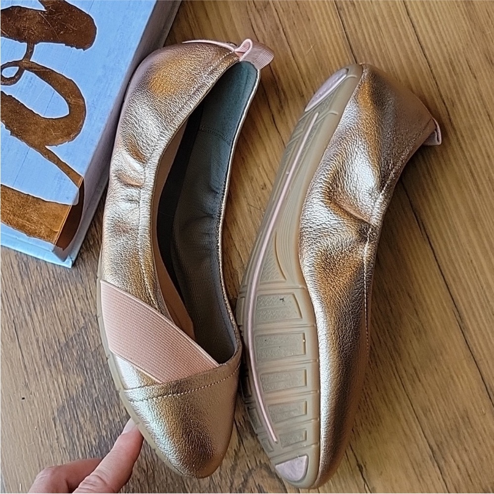 Cole Haan Shoes - Picture 6 of 8